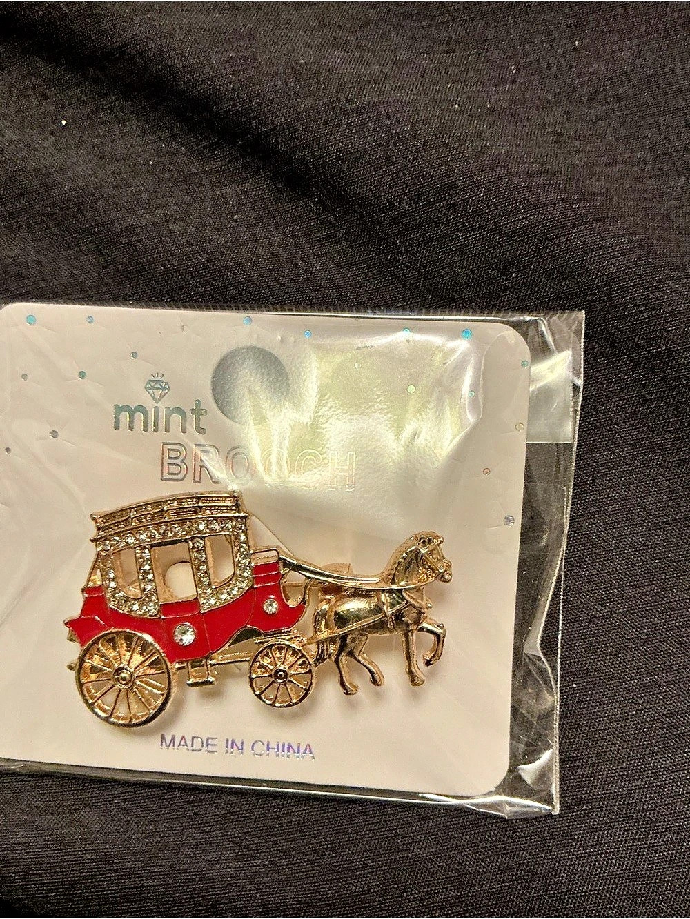 Mint Brooch Horse-Drawn Carriage Brooch in Gold & Red NWT